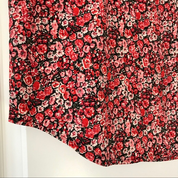 Joie Floral Print Silk Blouse with MEASUREMENTS Size Small Red Pink Black - Picture 3 of 7